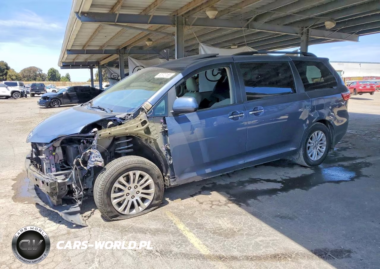 2016 Toyota Sienna Xle 8-Passenger