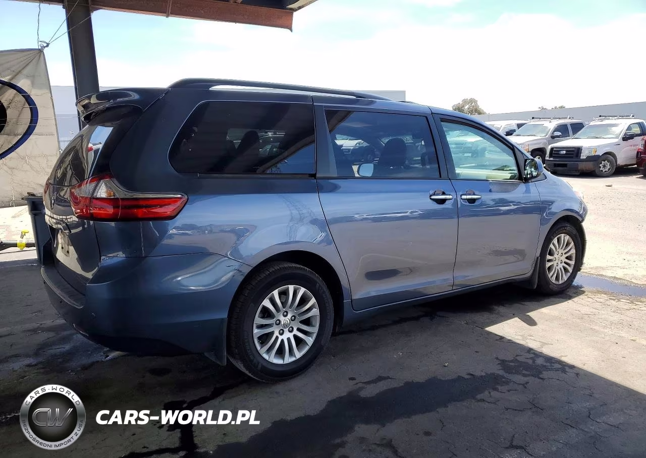2016 Toyota Sienna Xle 8-Passenger VIN:5TDYK3DCXGS762052 - 3