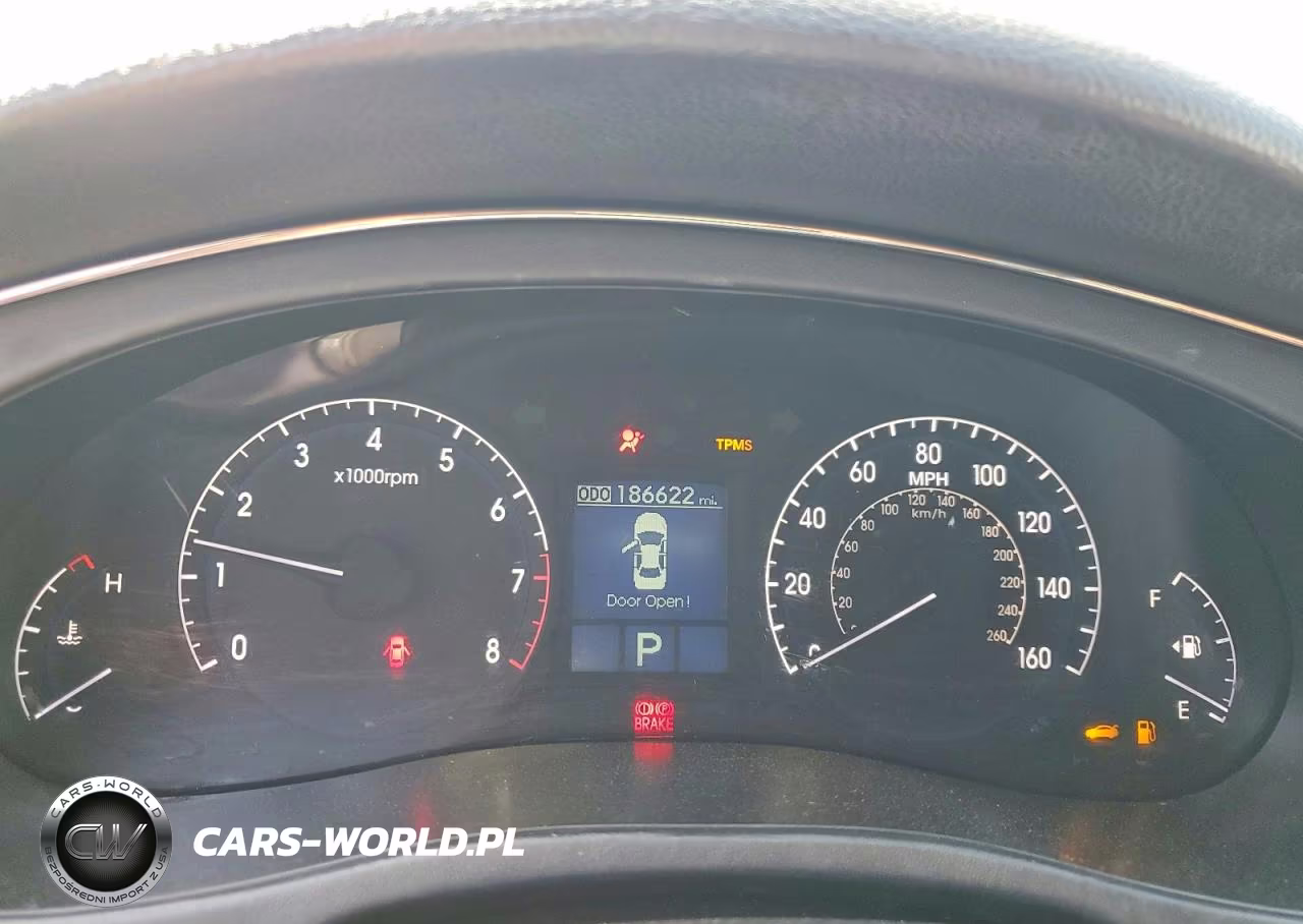 2009 Hyundai Genesis 3.8L VIN:KMHGC46E29U039206 - 9