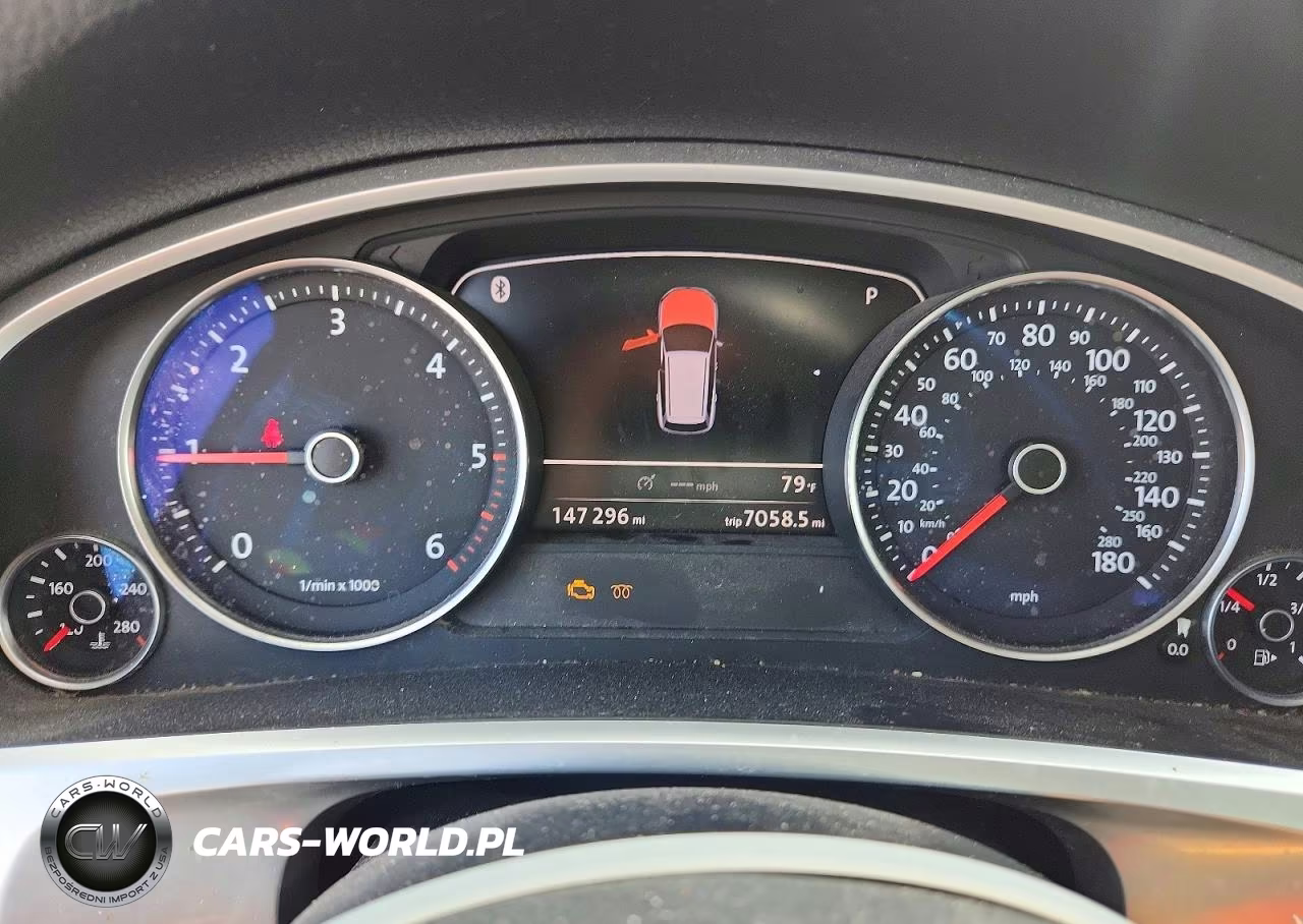 2012 Volkswagen Touareg V6 Tdi VIN:WVGEK9BP3CD005992 - 9