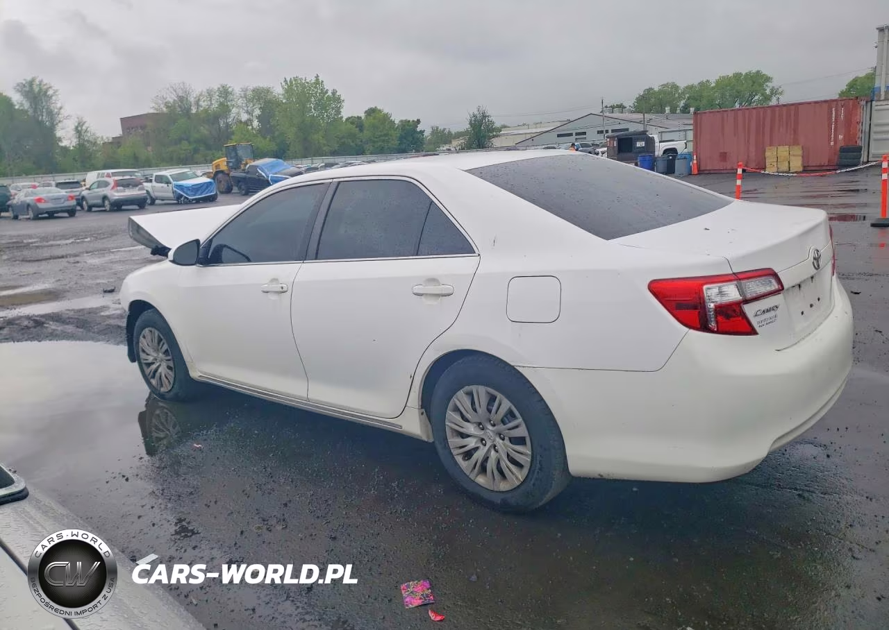 2014 Toyota Camry Le VIN:4T1BF1FK5EU384990 - 2