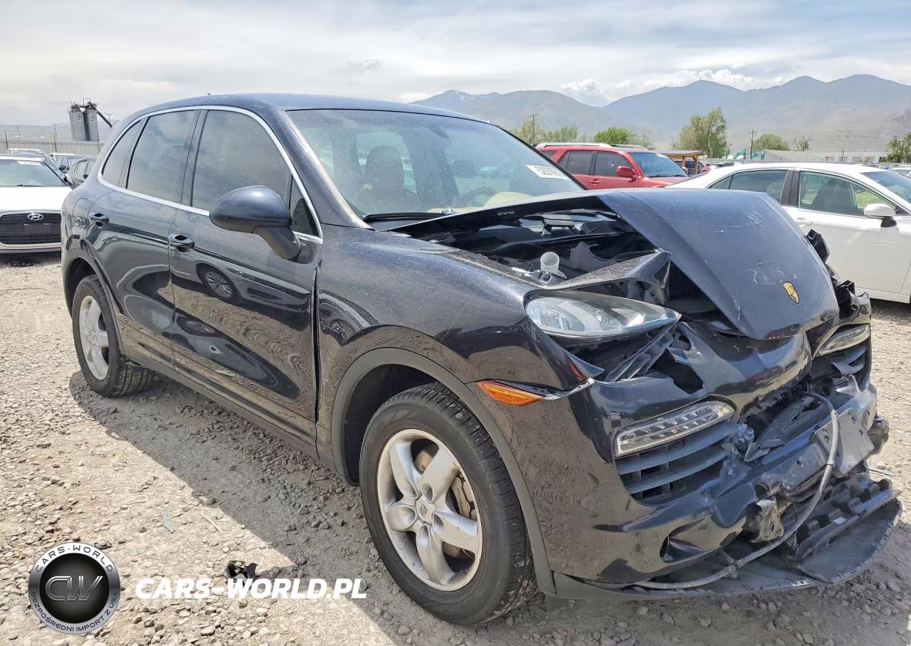 2012 Porsche Cayenne S Hybrid VIN:WP1AE2A25CLA90118 - 4