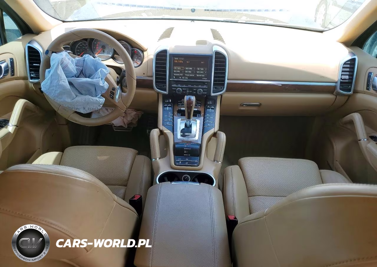 2012 Porsche Cayenne S Hybrid VIN:WP1AE2A25CLA90118 - 8