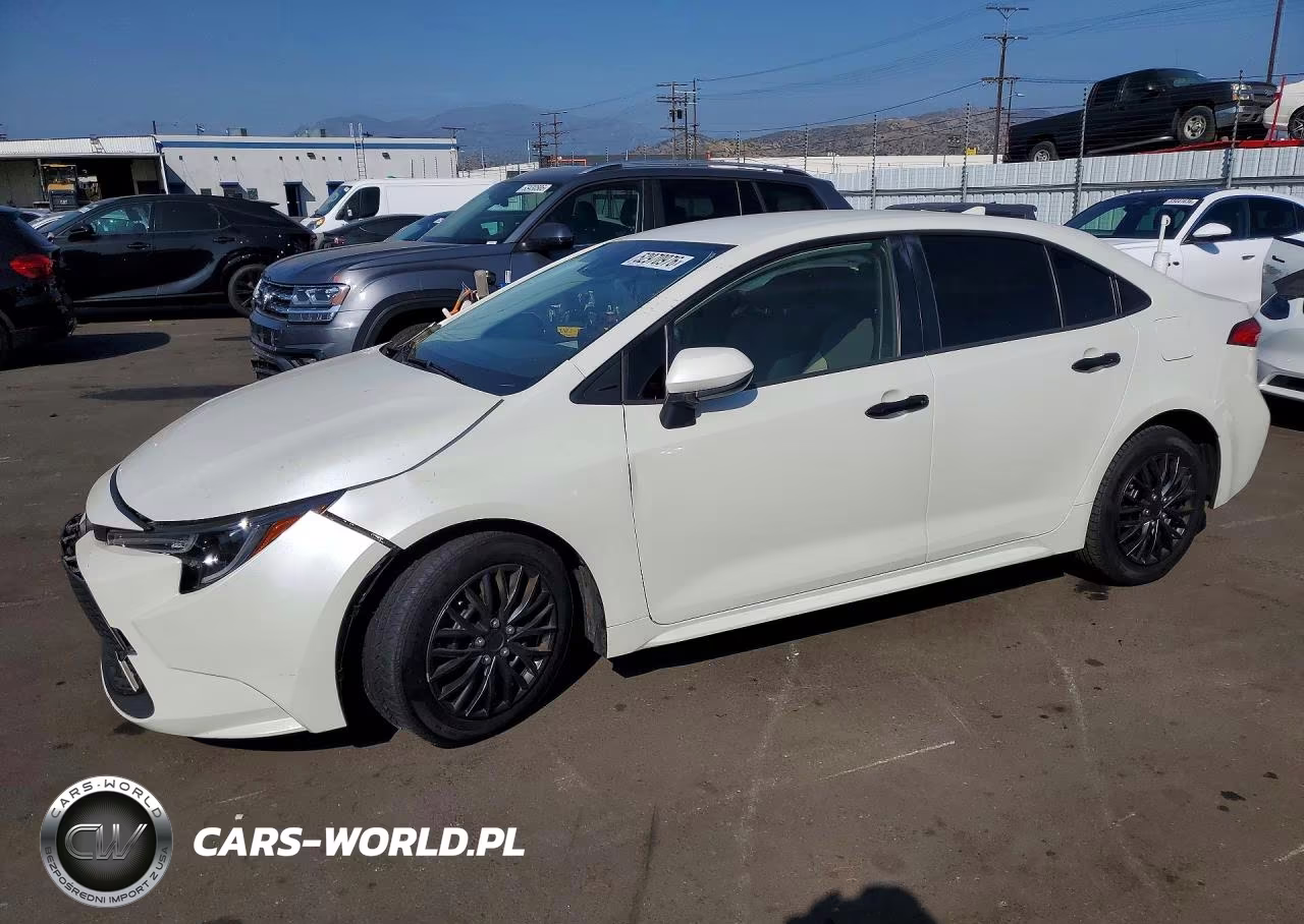 2021 Toyota Corolla Le – zdjęcie 1 z 12