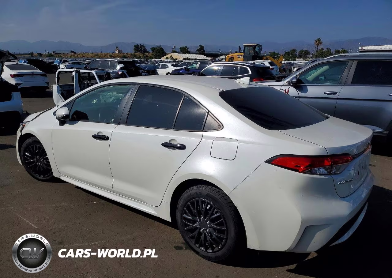 2021 Toyota Corolla Le VIN:JTDEPMAE5MJ136367 - 2