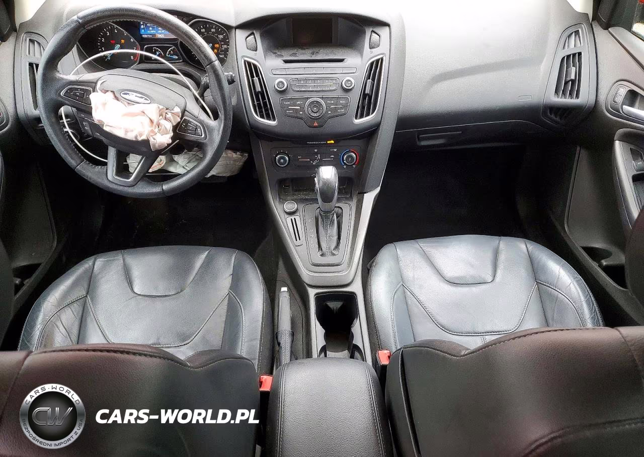 2016 Ford Focus Se VIN:1FADP3K27GL321741 - 8