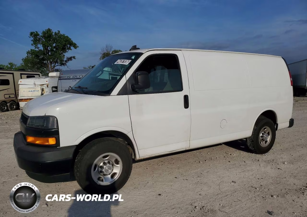 2019 Chev Express G2500