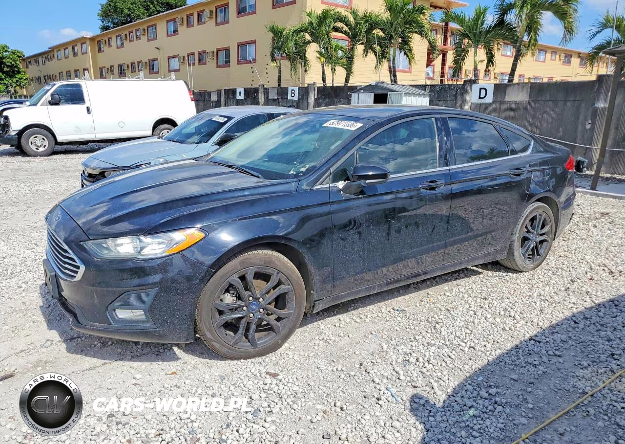 2020 Ford Fusion Se