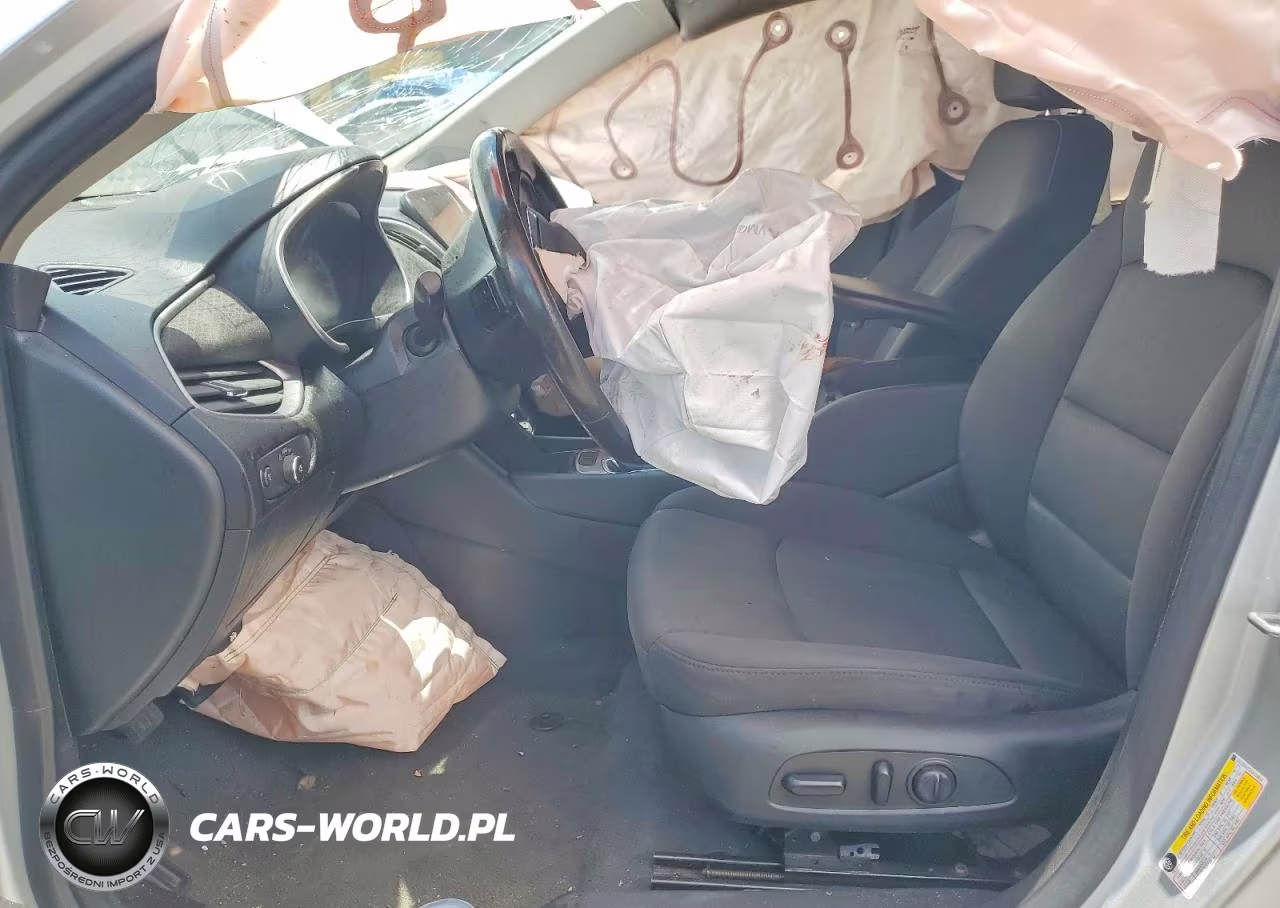 2019 Chevrolet Malibu Rs VIN:1G1ZG5ST2KF176516 - 7