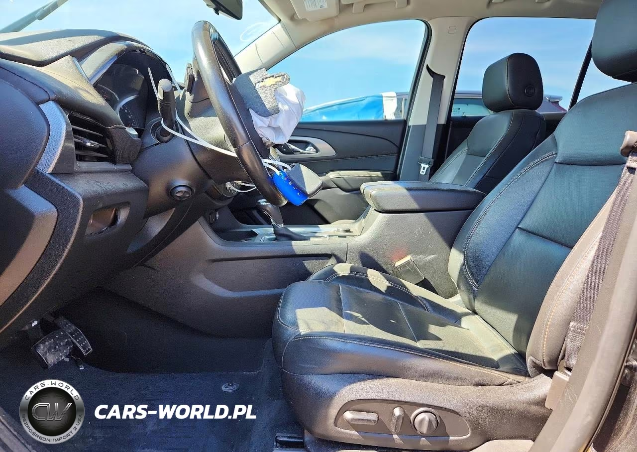 2019 Chevrolet Traverse VIN:1GNERKKW2KJ268450 - 7