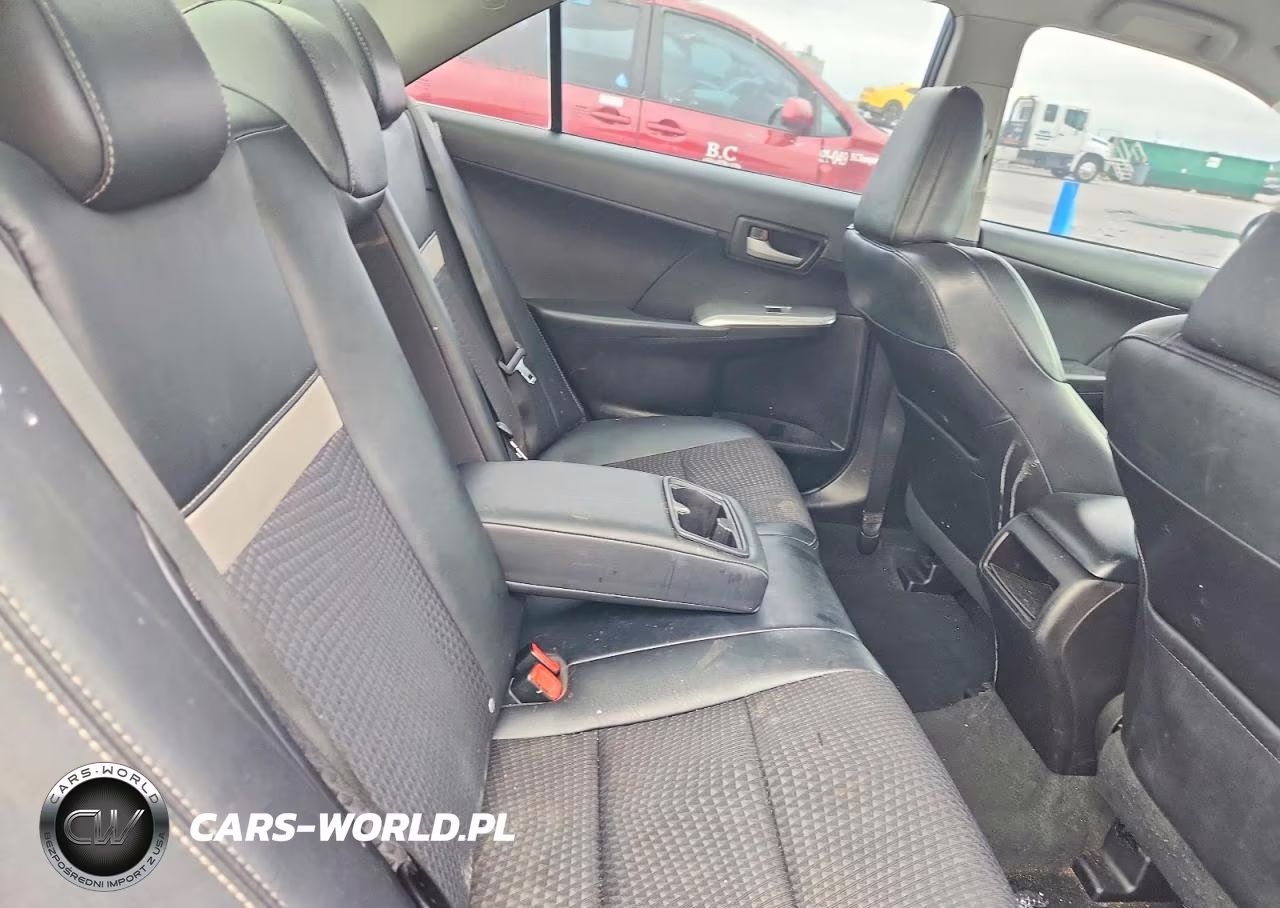 2014 Toyota Camry Se VIN:4T1BF1FK3EU441669 - 10