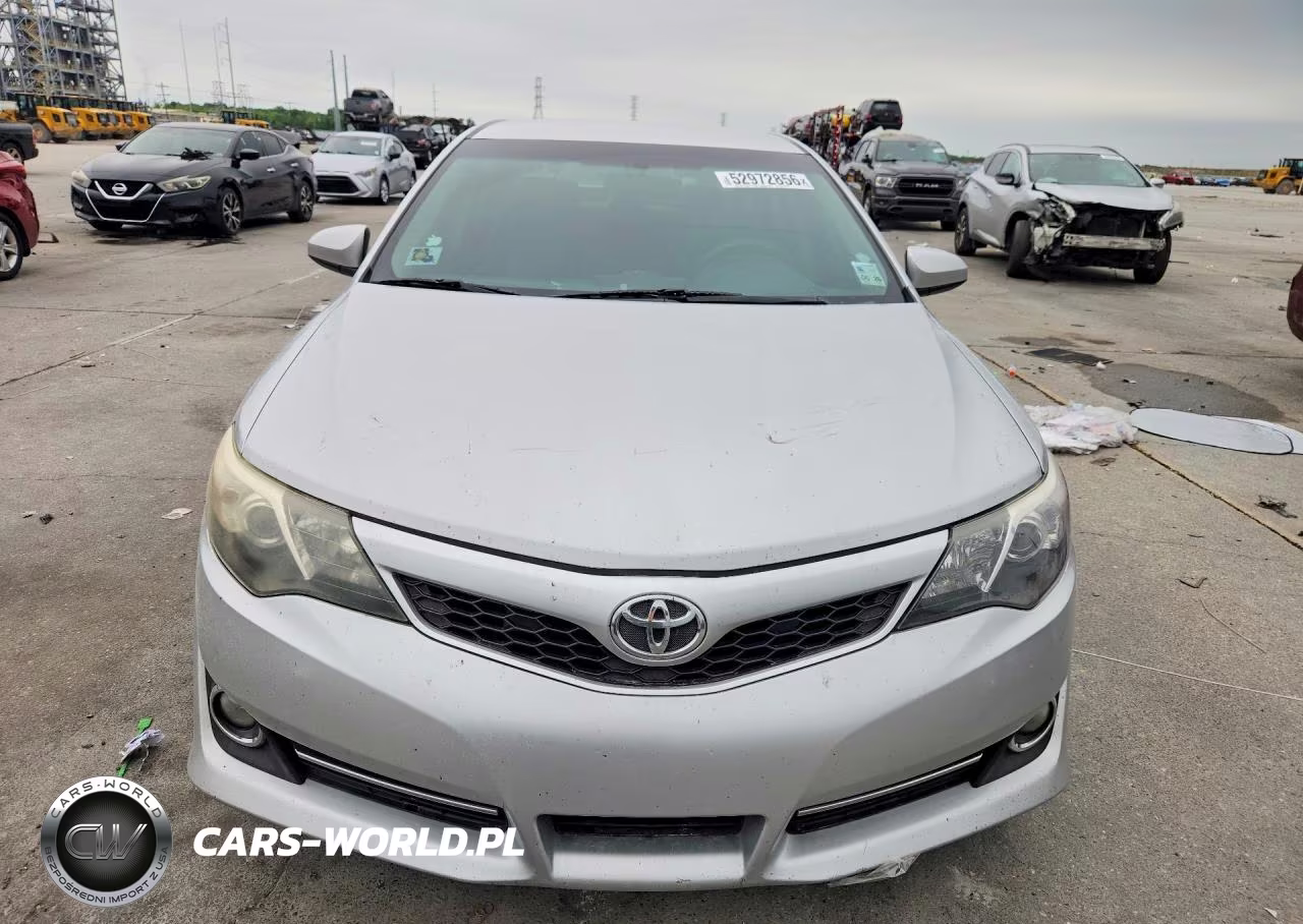 2014 Toyota Camry Se VIN:4T1BF1FK3EU441669 - 5