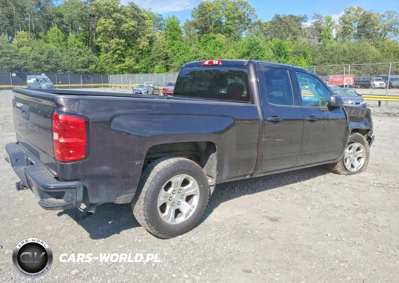 2018 Chevrolet Silverado K1500 Lt VIN:1GCVKREC4JZ170947 - 3