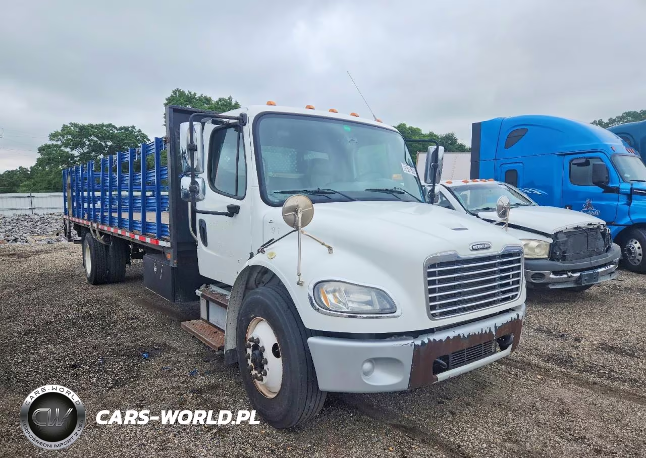 2014 Freightliner Business Class M2 Flatbed Truck