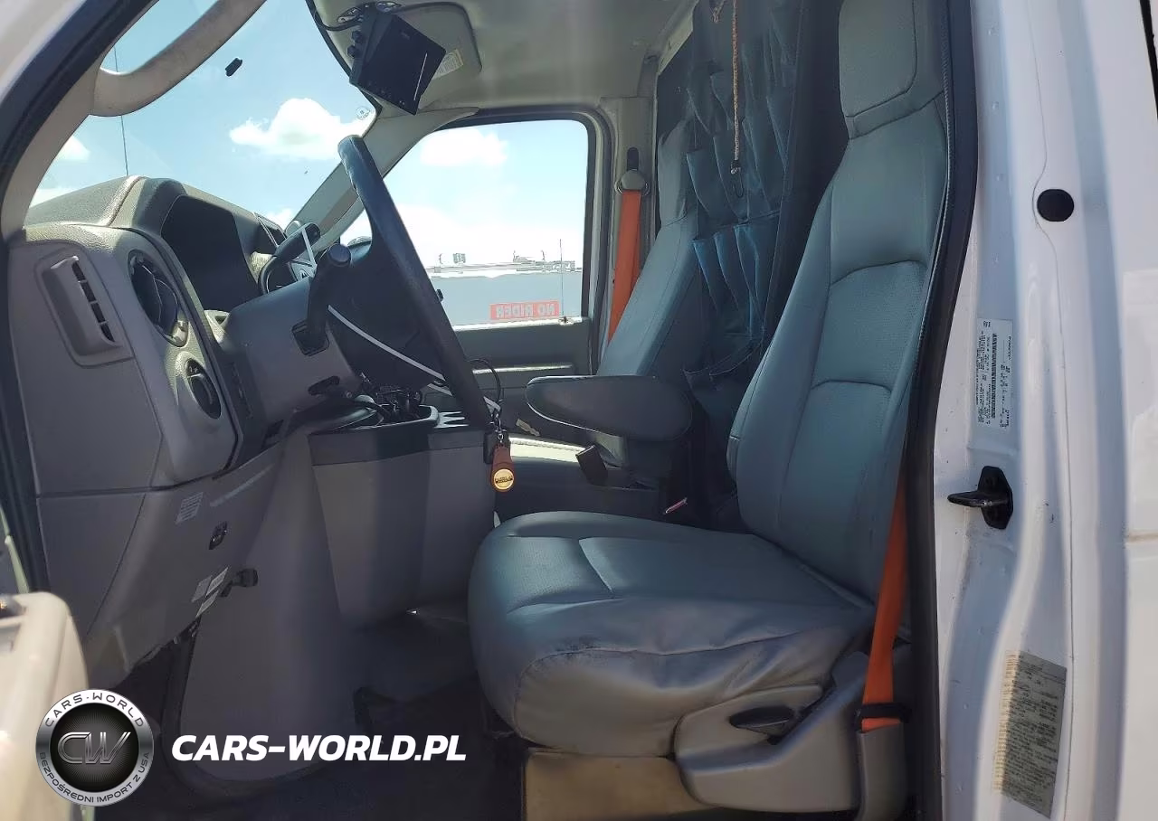 2017 Ford E450 Utility - Service Truck VIN:1FDXE4FS8HDC69072 - 7