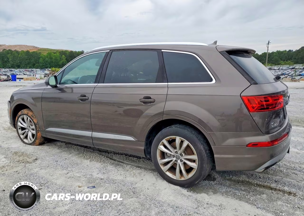 2017 Audi Q7 Premium Plus VIN:WA1LAAF70HD013396 - 2