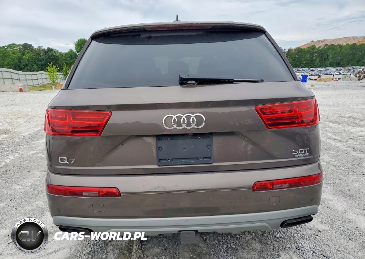 2017 Audi Q7 Premium Plus VIN:WA1LAAF70HD013396 - 6
