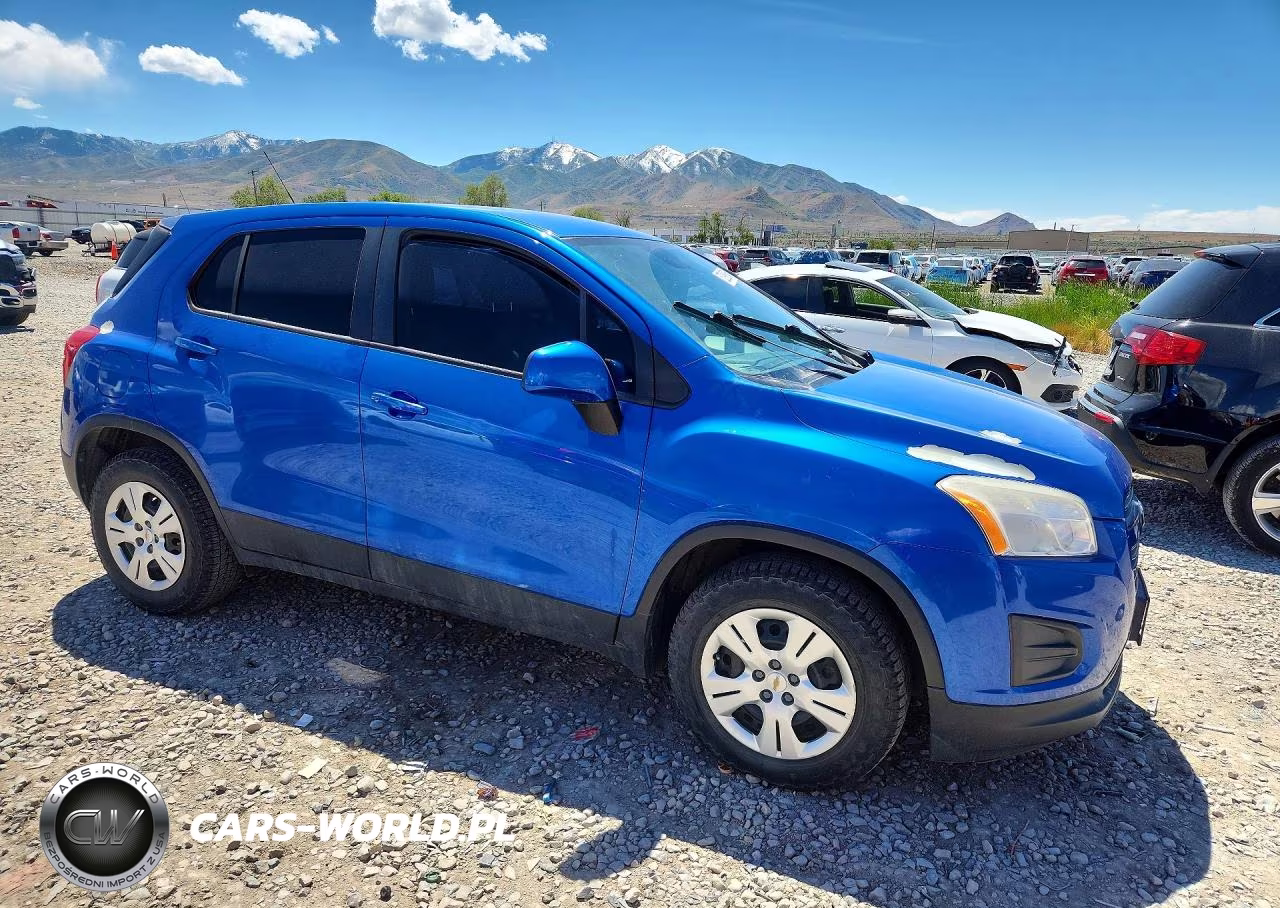 2015 Chevrolet Trax Ls VIN:KL7CJKSB6FB252723 - 4