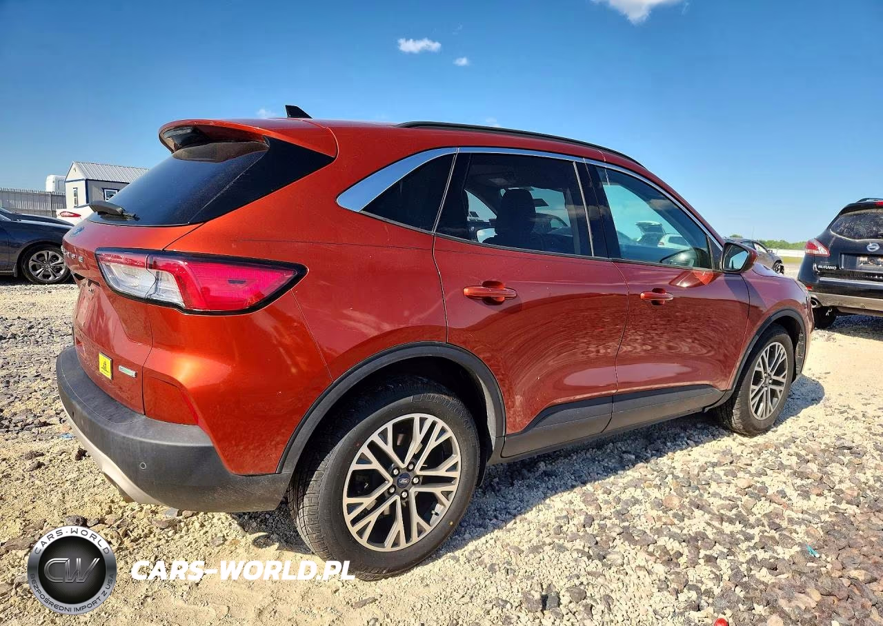 2020 Ford Escape Sel VIN:1FMCU0H60LUA00826 - 3
