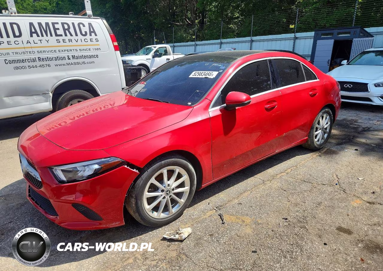 2020 Mercedes-Benz A 220
