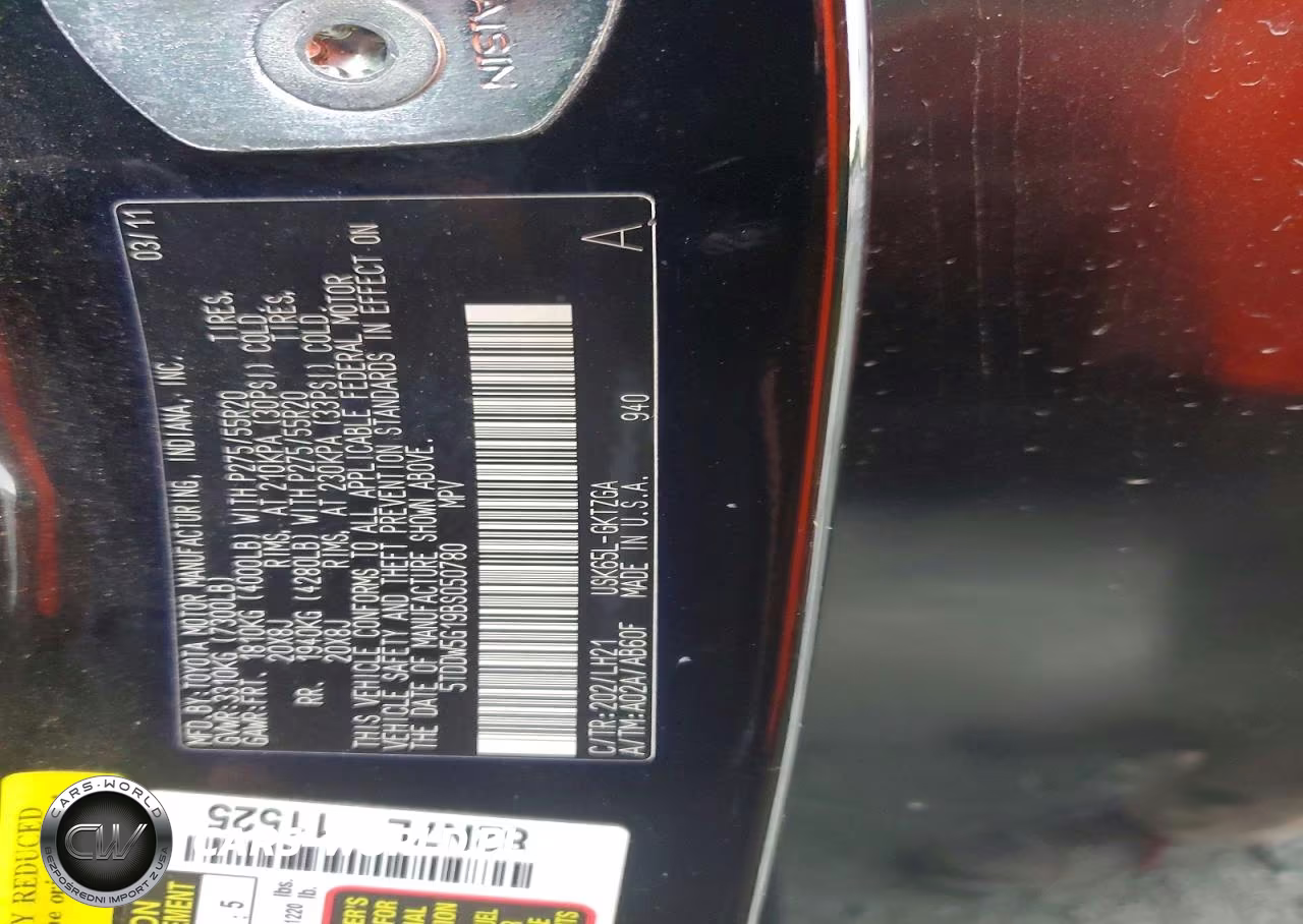 2011 Toyota Sequoia Platinum VIN:5TDDW5G19BS050780 - 14