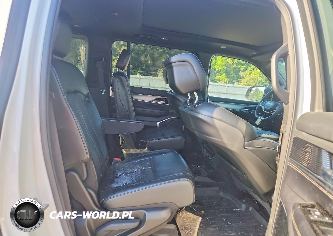 2023 Jeep Wagoneer Series Ii VIN:1C4SJVBP9PS574365 - 11