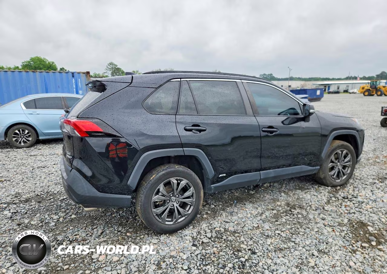 2022 Toyota Rav4 Xle Premium VIN:2T3B6RFVXNW035629 - 3