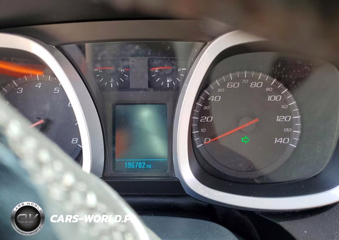 2017 Chevrolet Equinox Premier VIN:2GNALDEK3H1533318 - 9