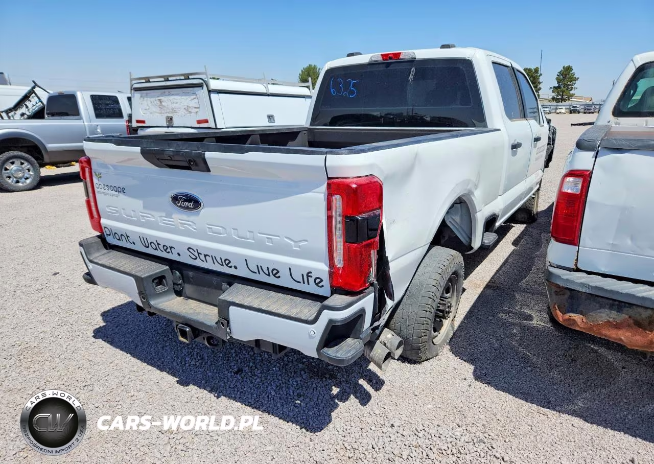 2024 Ford F250 Super Duty VIN:1FT8W2BT5REC35370 - 3