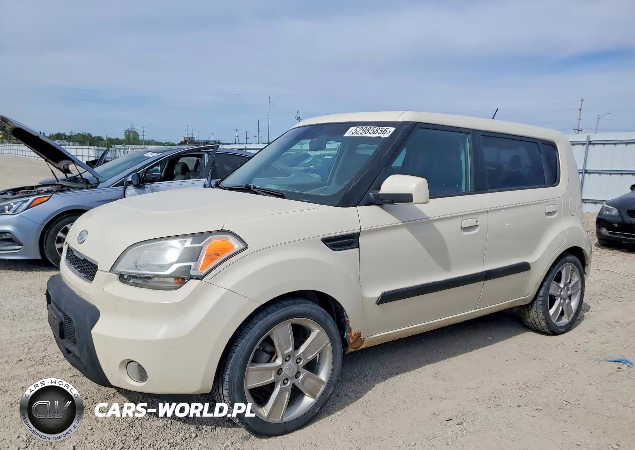 2010 Kia Soul +