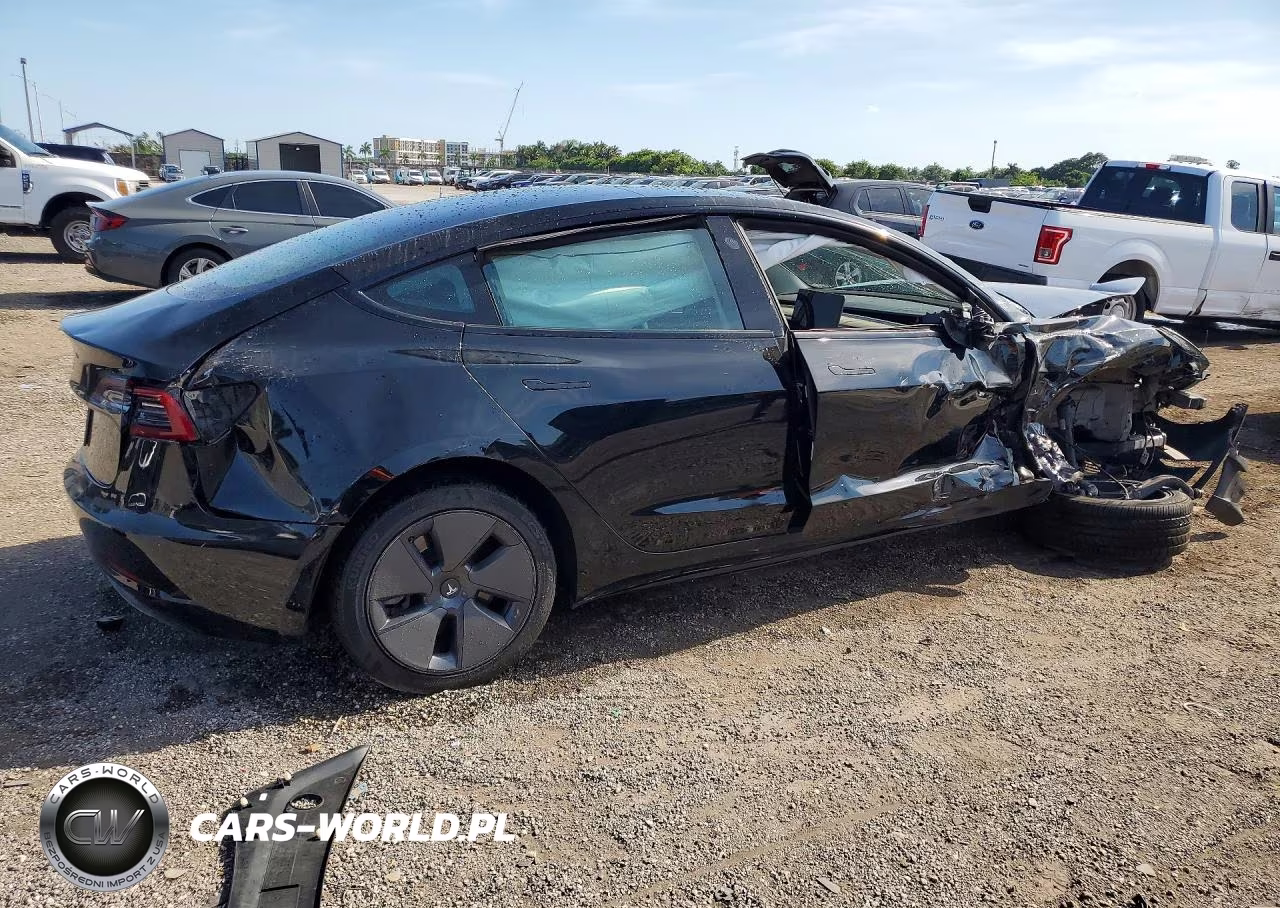2023 Tesla Model 3 VIN:5YJ3E1EA2PF453134 - 3