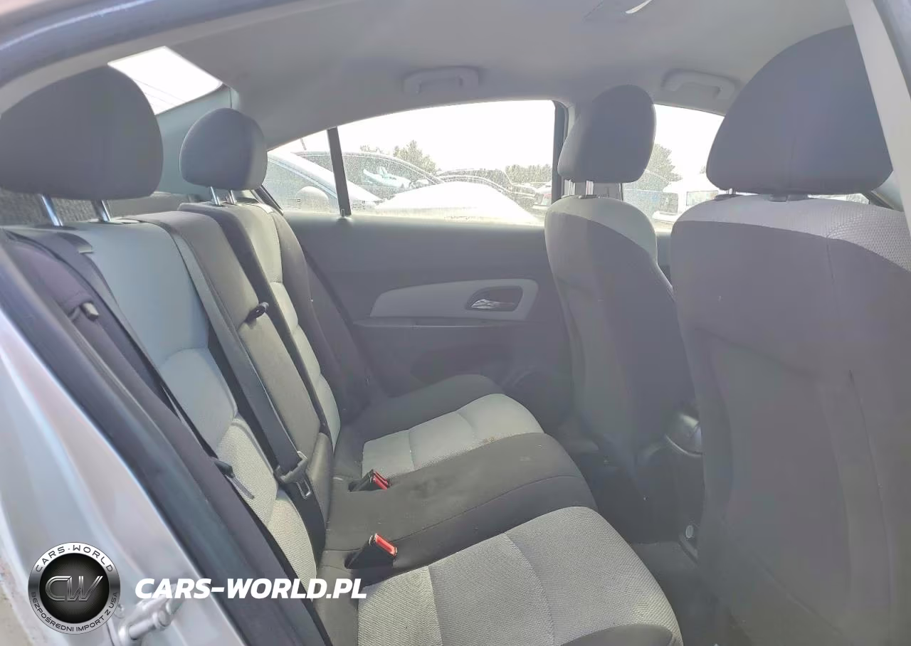 2013 Chevrolet Cruze Ls VIN:1G1PA5SG8D7308848 - 10