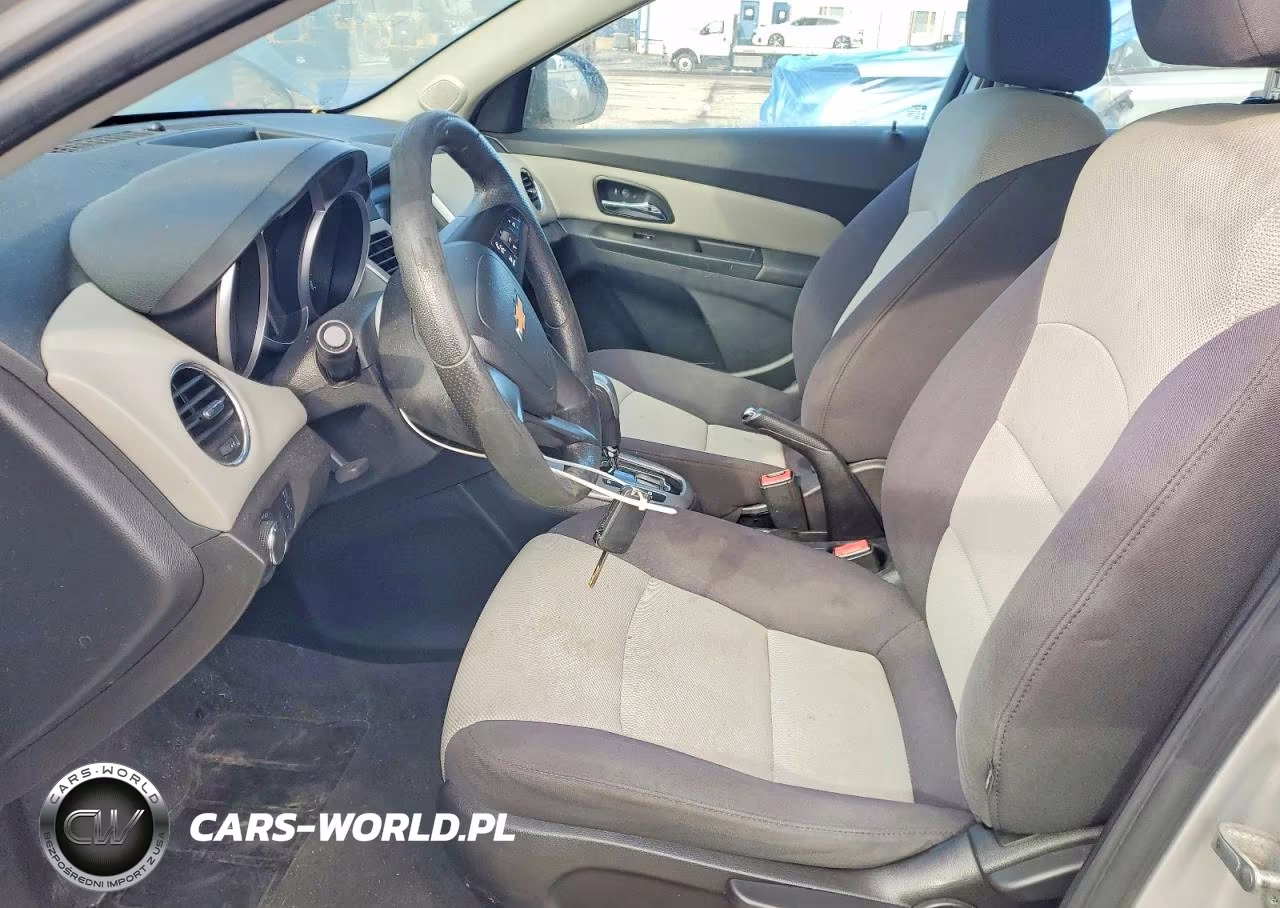 2013 Chevrolet Cruze Ls VIN:1G1PA5SG8D7308848 - 7