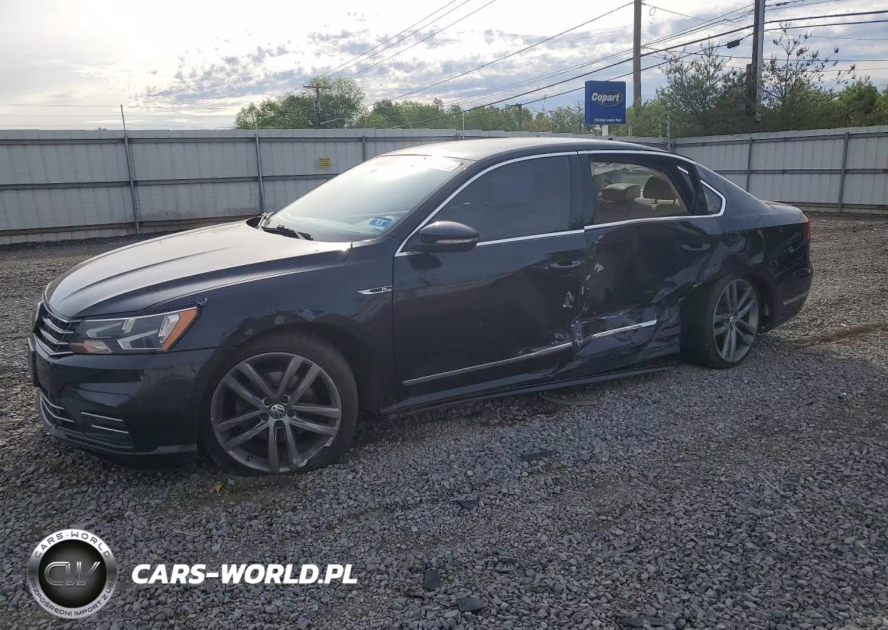 2017 Volkswagen Passat R-Line – zdjęcie 1 z 12