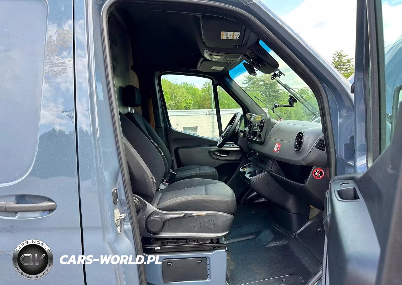2021 Mercedes-Benz Sprinter 2500 VIN:W1Y40CHY6MT071815 - 8