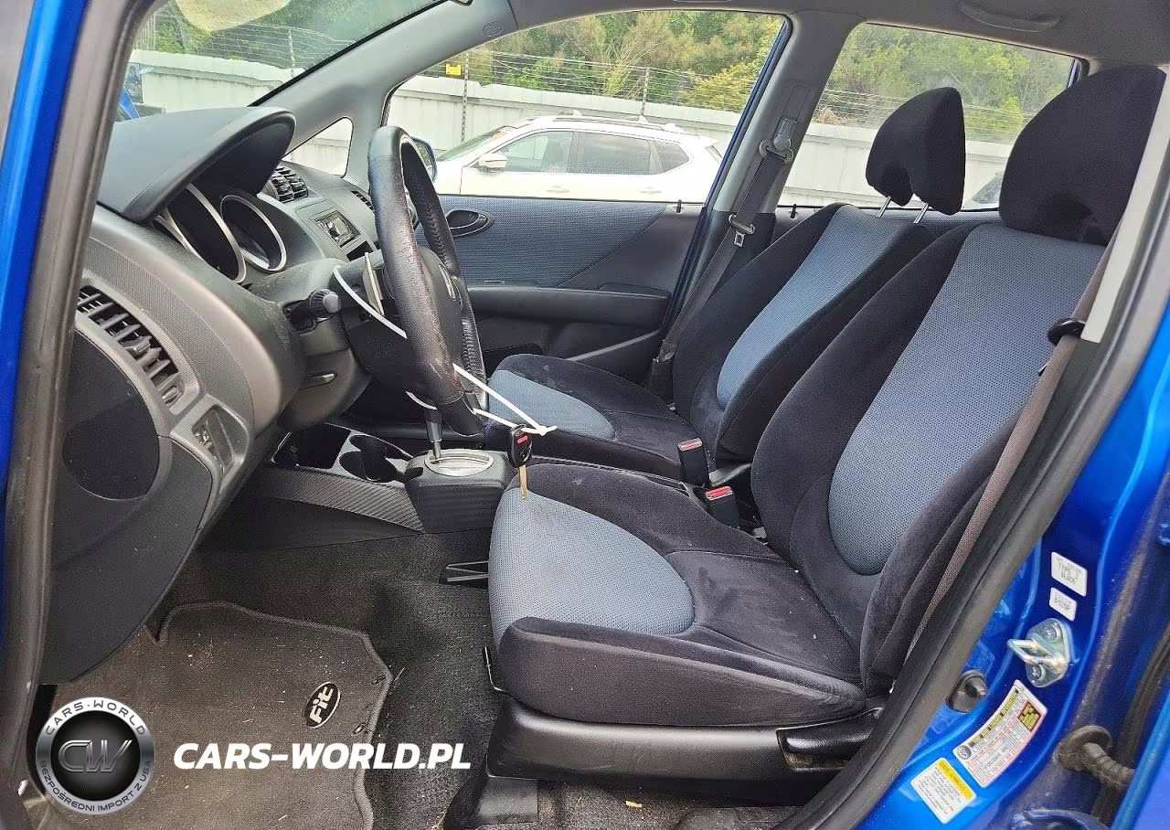 2007 Honda Fit S VIN:JHMGD38647S060261 - 7