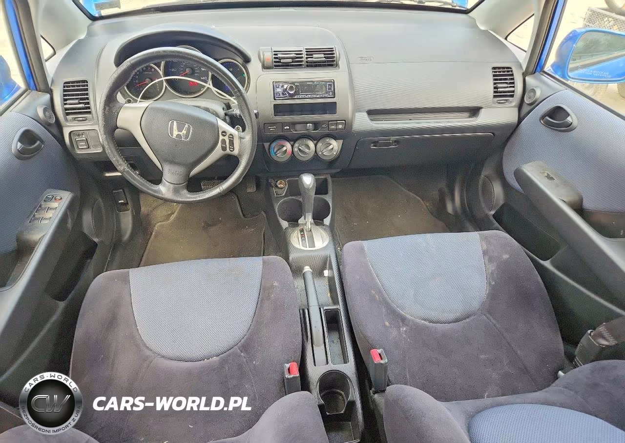 2007 Honda Fit S VIN:JHMGD38647S060261 - 8