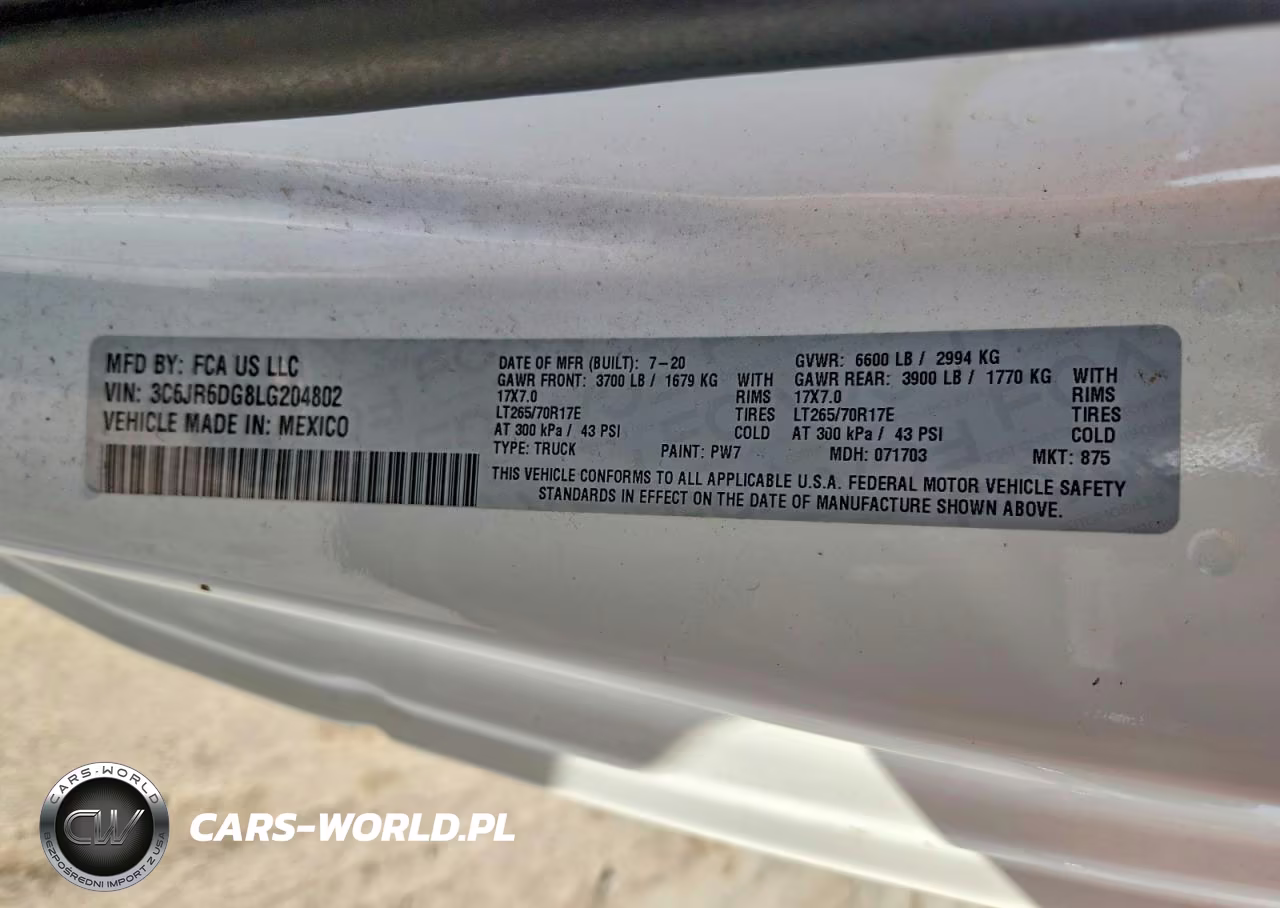 2020 Ram 1500 Tradesman Refrigerated Box Truck VIN:3C6JR6DG8LG204802 - 13