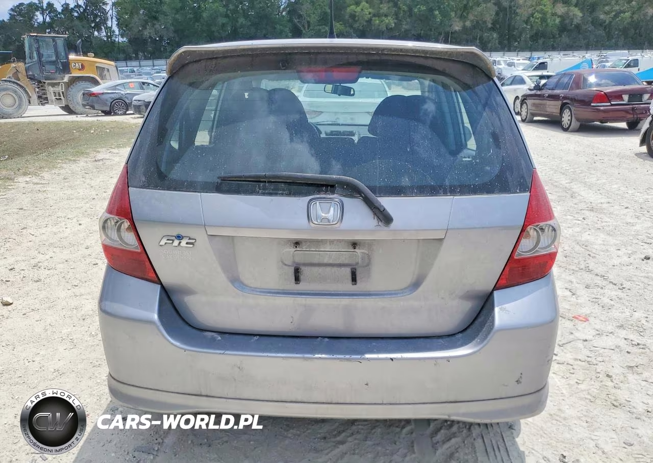2008 Honda Fit Sport VIN:JHMGD38638S038107 - 6