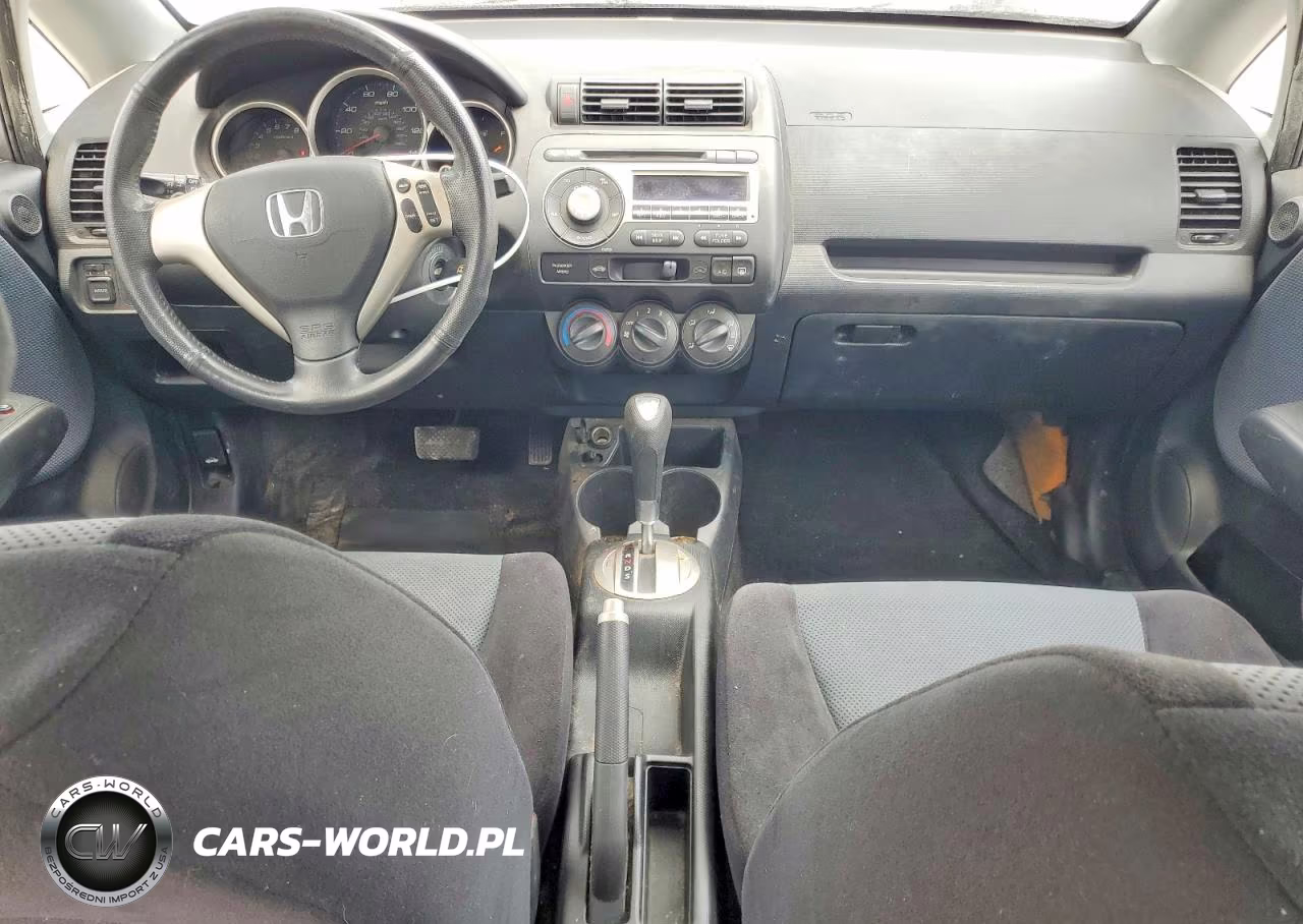 2008 Honda Fit Sport VIN:JHMGD38638S038107 - 8