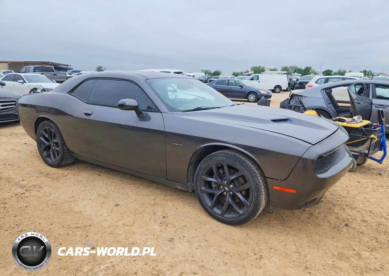2015 Dodge Challenger Sxt VIN:2C3CDZAT5FH855929 - 4