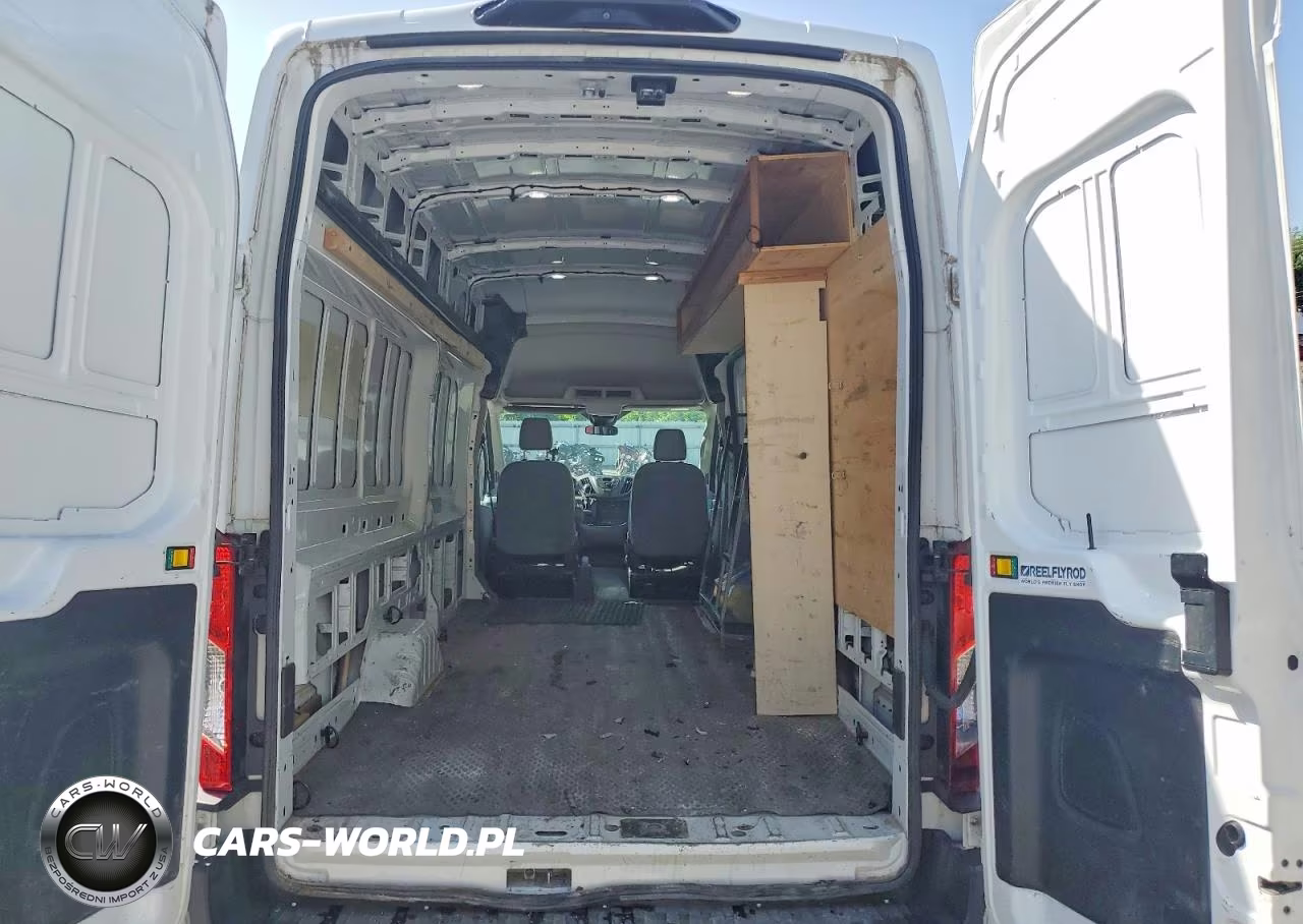 2019 Ford Transit 250 Delivery Van VIN:1FTYR3XM8KKA46380 - 10
