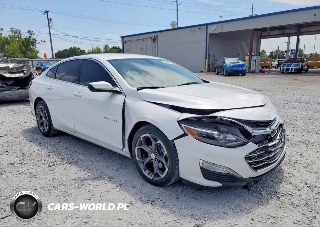 2022 Chev Malibu VIN:1G1ZD5ST6NF204833 - 4