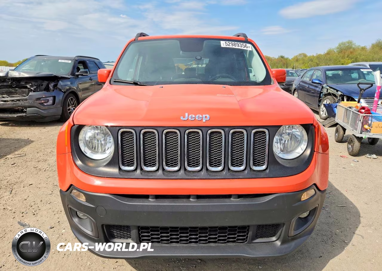 2017 Jeep Renegade Latitude VIN:ZACCJBBBXHPG52148 - 5