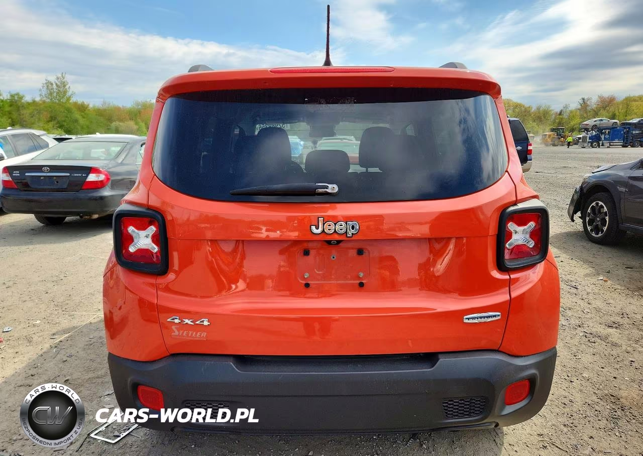 2017 Jeep Renegade Latitude VIN:ZACCJBBBXHPG52148 - 6