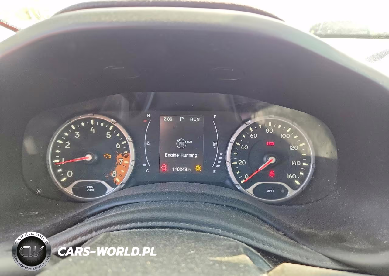 2017 Jeep Renegade Latitude VIN:ZACCJBBBXHPG52148 - 9