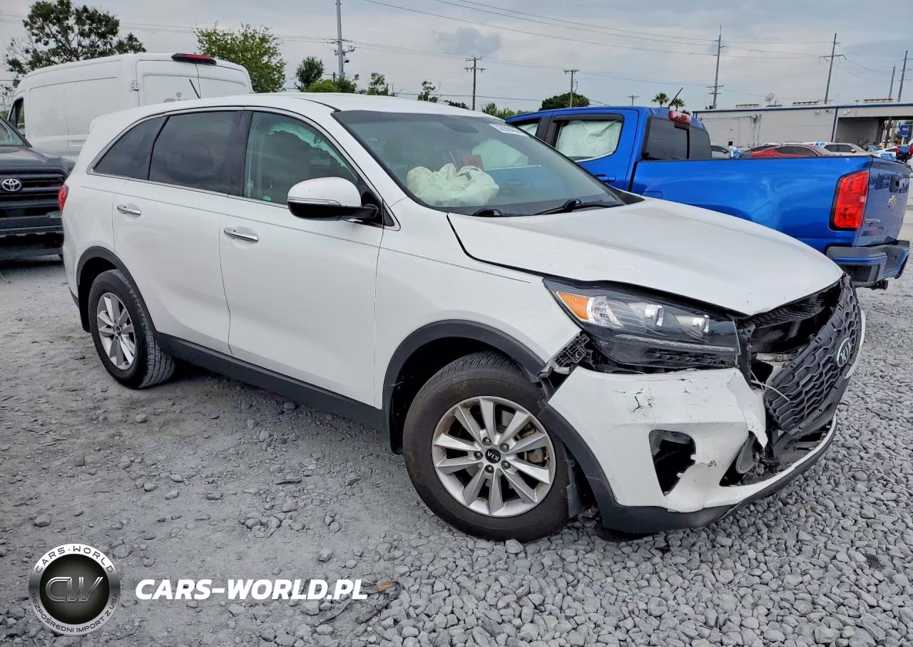 2019 Kia Sorento Lx VIN:5XYPG4A30KG553433 - 4