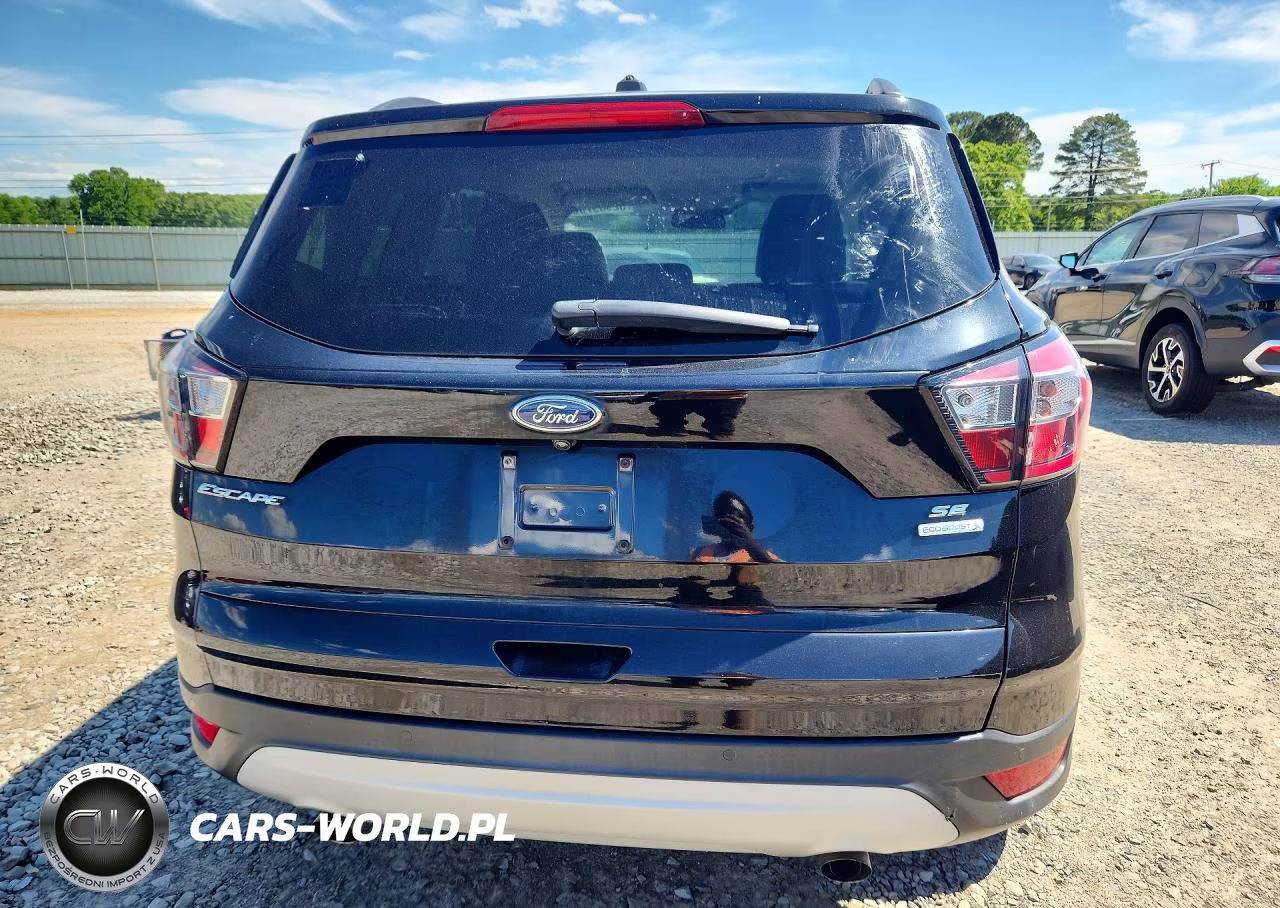 2017 Ford Escape Se VIN:1FMCU0GD2HUD49025 - 6
