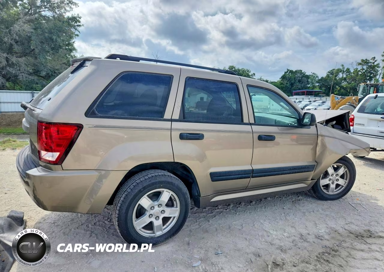 2006 Jeep Grand Cherokee Laredo VIN:1J4GS48K36C295666 - 3