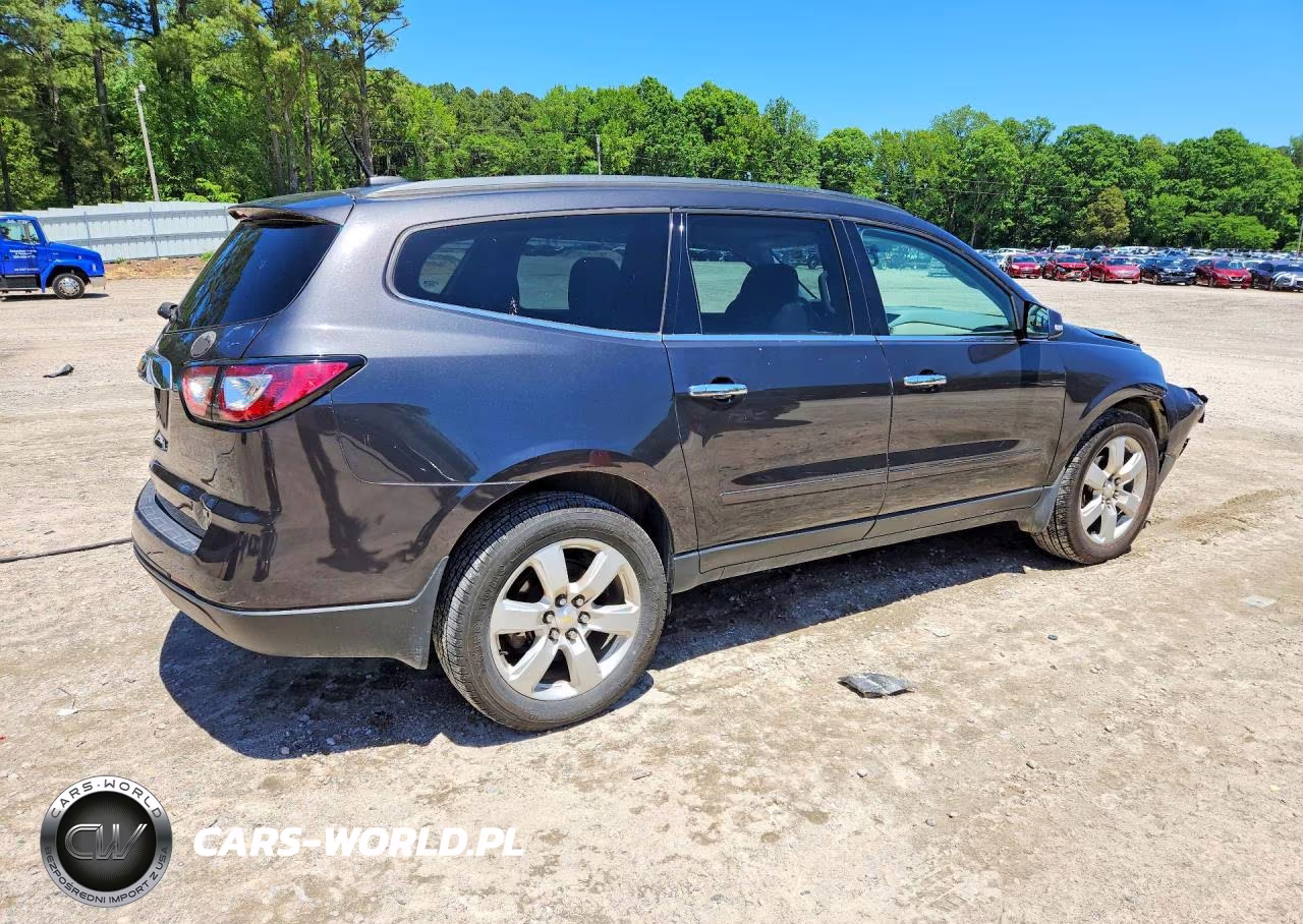 2017 Chevrolet Traverse Lt VIN:1GNKRGKD2HJ115333 - 3